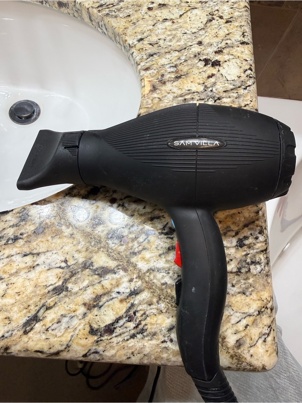 Sam Villa hair dryer 💕
